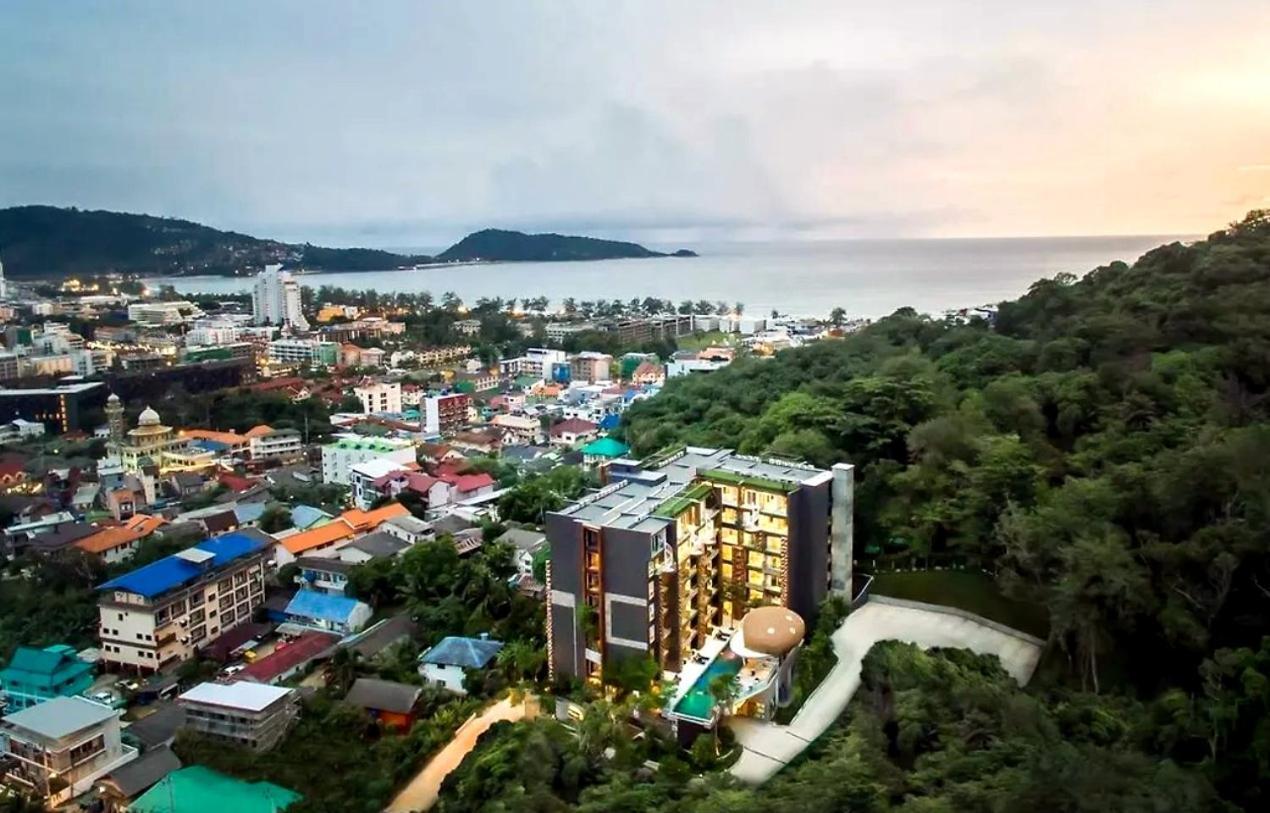 Private Apartment At Emerald Terrace Patong Extérieur photo