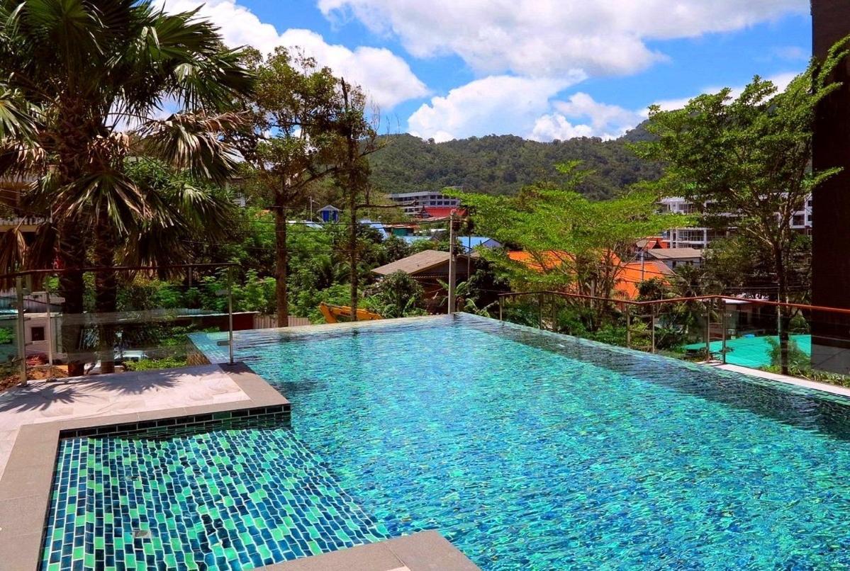Private Apartment At Emerald Terrace Patong Extérieur photo