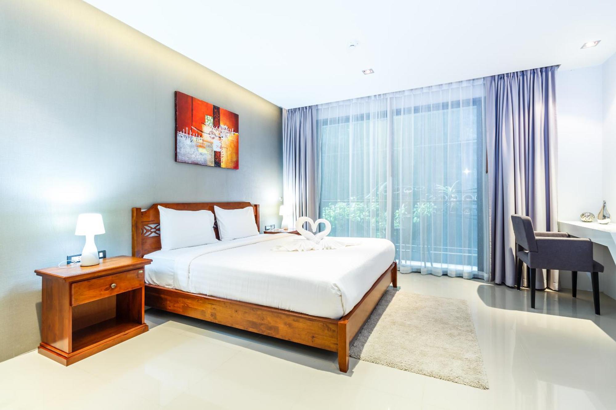 Private Apartment At Emerald Terrace Patong Extérieur photo